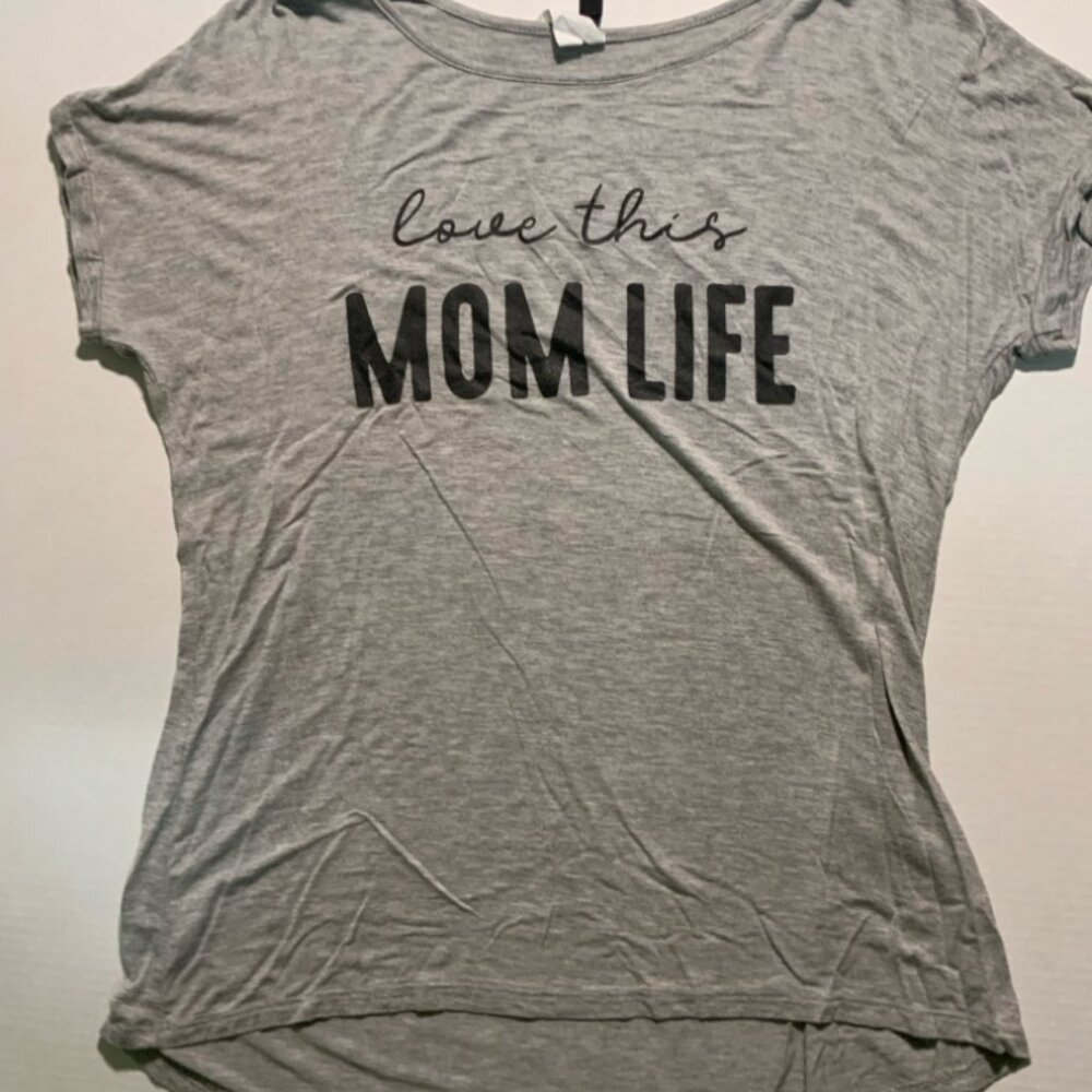 Lovely Souls Women Large Gray 'Love This Mom Life' High Low Casual Loose Fit Top